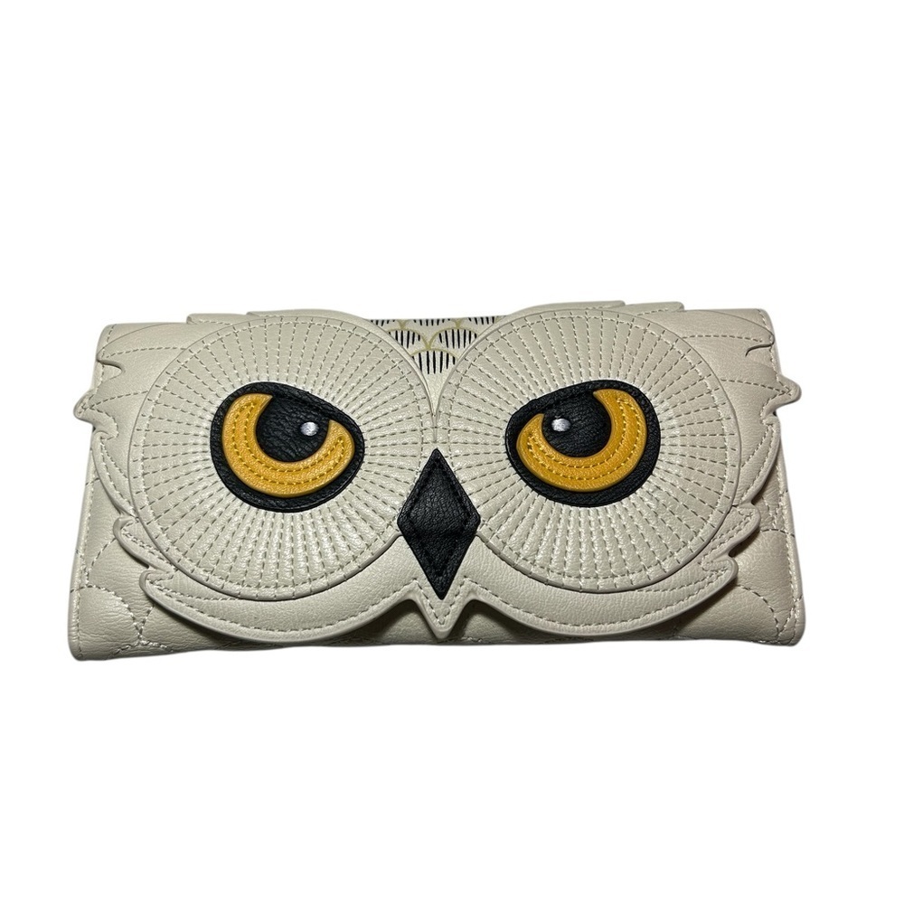 Harry Potter x Loungefly Hedwig the Owl Hogwarts Trifold Wallet